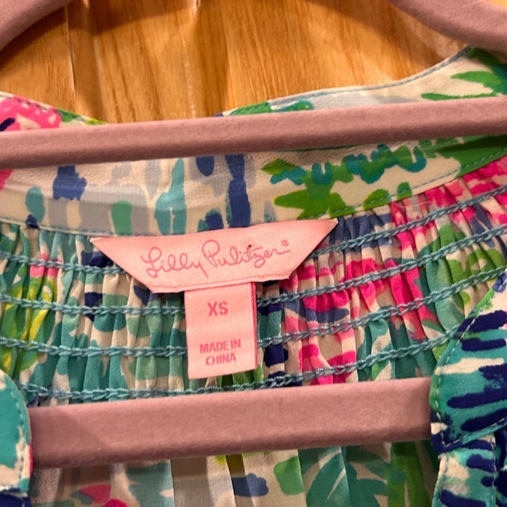 Lilly Pulitzer XS Silk Tunic Top Sailboat Palm Print Long Sleeve Blouse - Picture 8 of 10